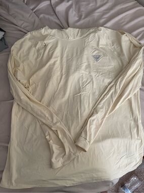 Columbia Men's Long-Sleeve Shirt in Cream with Small Chest Logo